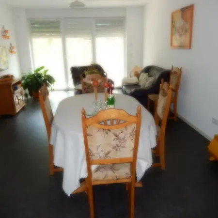 Apartment Haus Stadler *